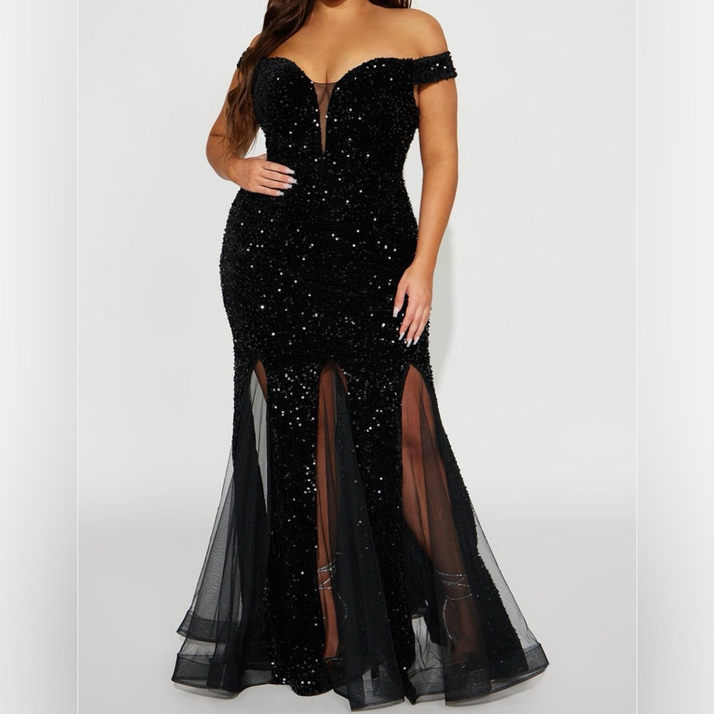 ‘Twilight Sequin Gown’ 🖤